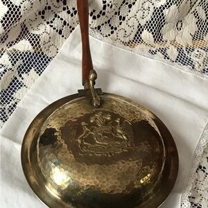 Vintage Brass Silent. Butler Crumb catcher with Wooden Handle